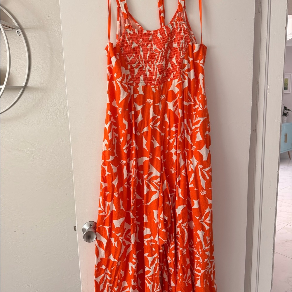 Universal Standard Promenade Linen Jumpsuit in Orange Motif - Picture 5 of 6